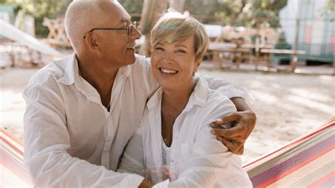 site de rencontre gratuit senior|Le TOP 4 des meilleurs sites de rencontre seniors gratuits